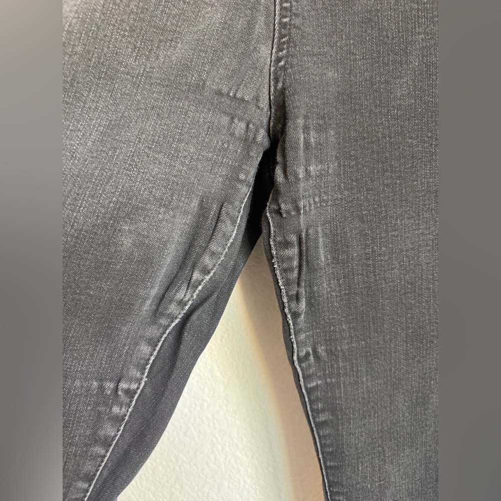 Kancan Signature Button Up Curvy Jeans - Picture 5 of 8